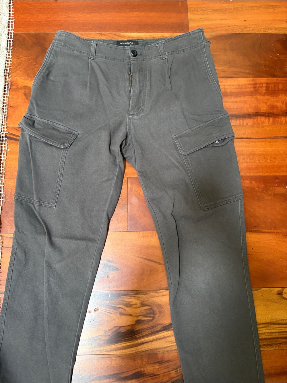 Banana Republic Men's Cargo Pants - Gray